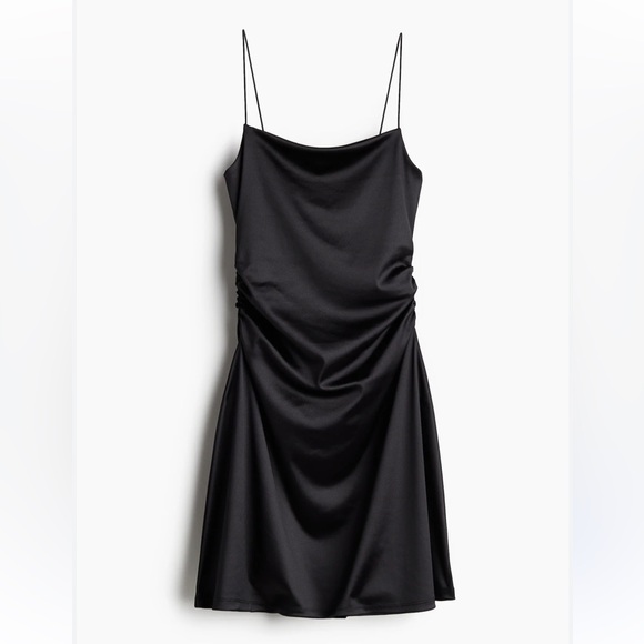 H&M Dresses & Skirts - H&M Sleek Black Mini Dress